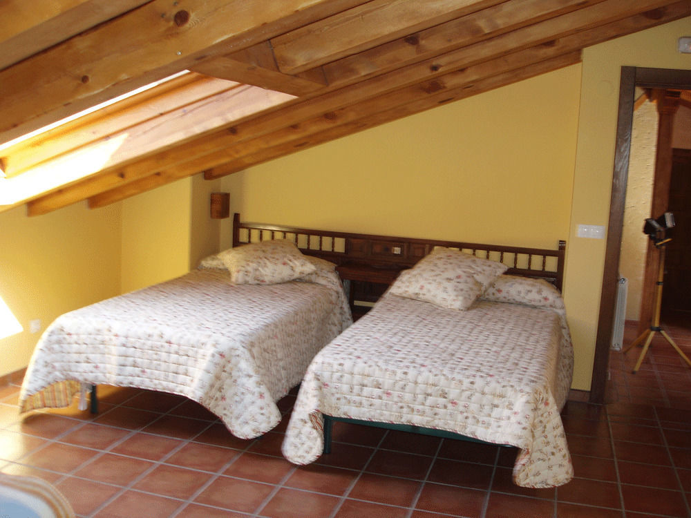 La Casona De Dona Petra Hotel Villarmentero de Campos Buitenkant foto